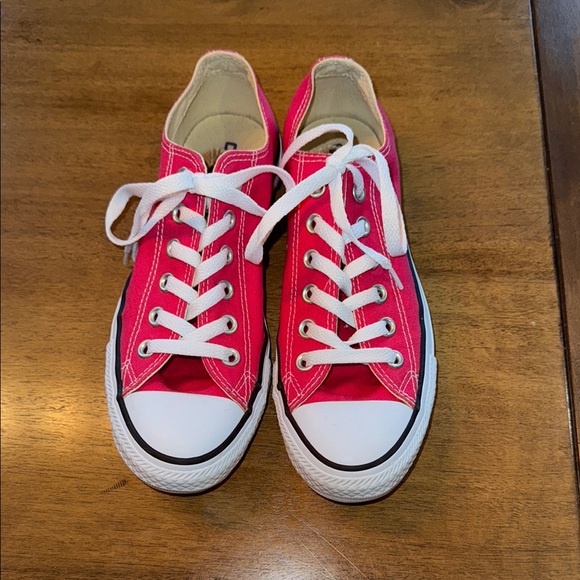 Converse Shoes - Pink Converse Sneakers with White Laces